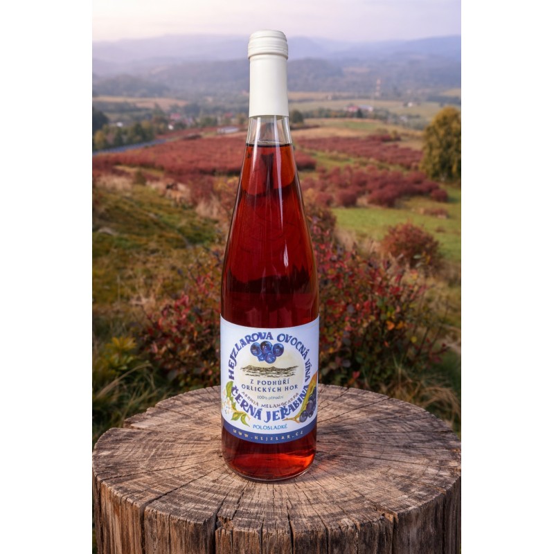 Aronia wine semi-sweet