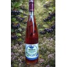 Aronia wine with thyme