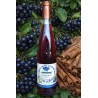 Aronia wine with cinnamon